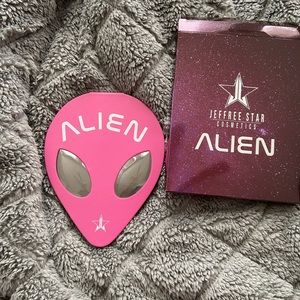 Jeffree star alien palette